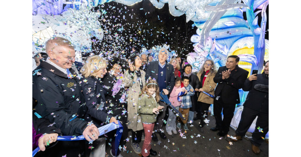 LuminoCity's 2025 Holiday Lights Festival Commences its Annual Run at East Meadow's Eisenhower Park with Fanfare and Adoring Crowds. From Nov. 7th, 2025, to Jan. 1st, 2026 luminocity s 2025 holiday lights festival.jpg