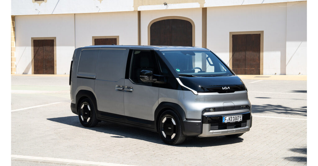 photo 1 kia pv5 cargo achieves maximum five star rating in 2025 euro ncap commercial van safety ass.jpeg
