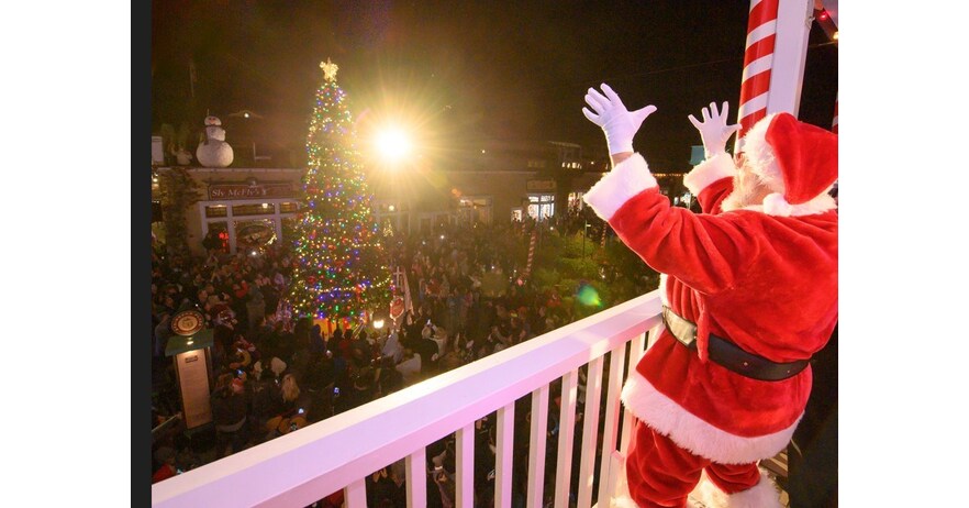 Inns of Monterey Offers Free Night Stays this Holiday Season! santa tree lighting.jpg